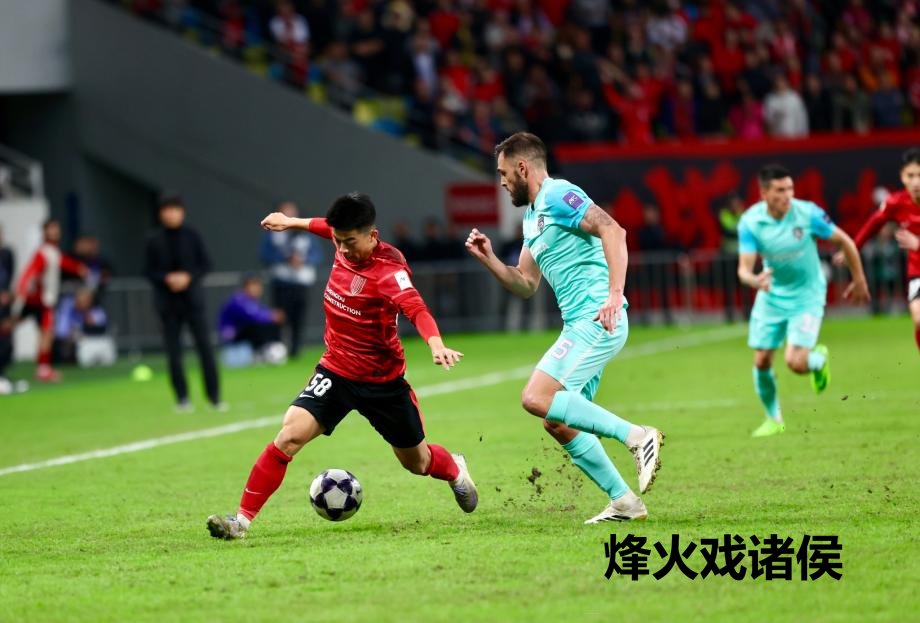 [图]蓉城全场仅1射正胡荷韬伤退 蓉城0-2柔佛新山华体会体育