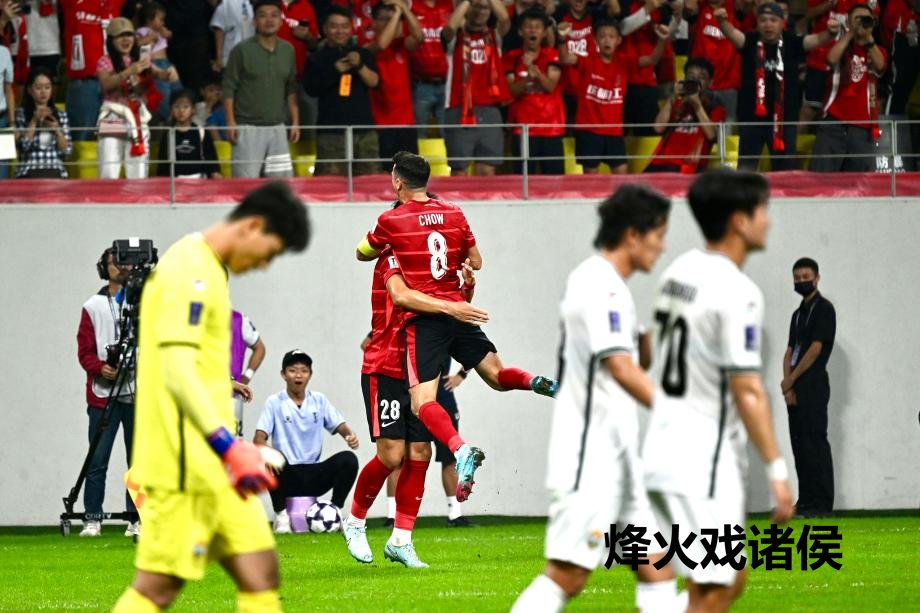 [图]周定洋全场最好 成王人蓉城1-0江原FC获首胜华体会体育