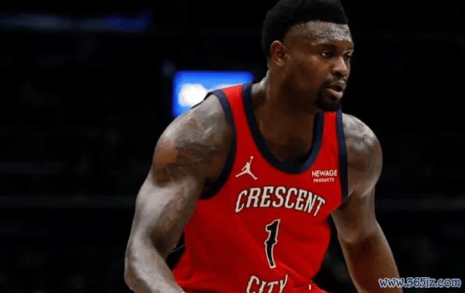 蔡恩内线无敌！14投11中狂揽25分6板，鹈鹕力克篮网