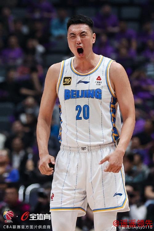 翟晓川疑似拉伤，今晚出战成疑，北京队本赛季成CBA最惨球队？